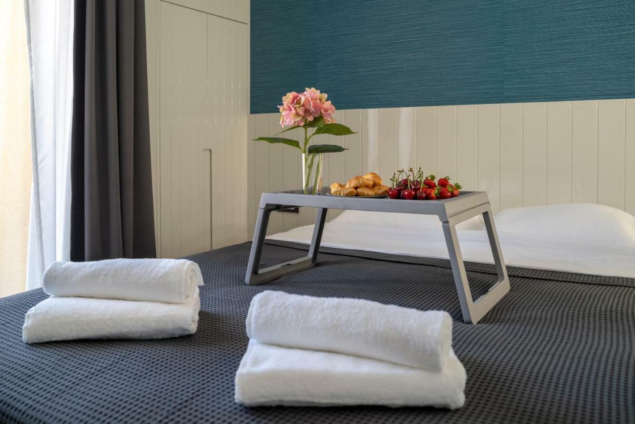 Sealine Apartments A1 Тиват Екстер'єр фото